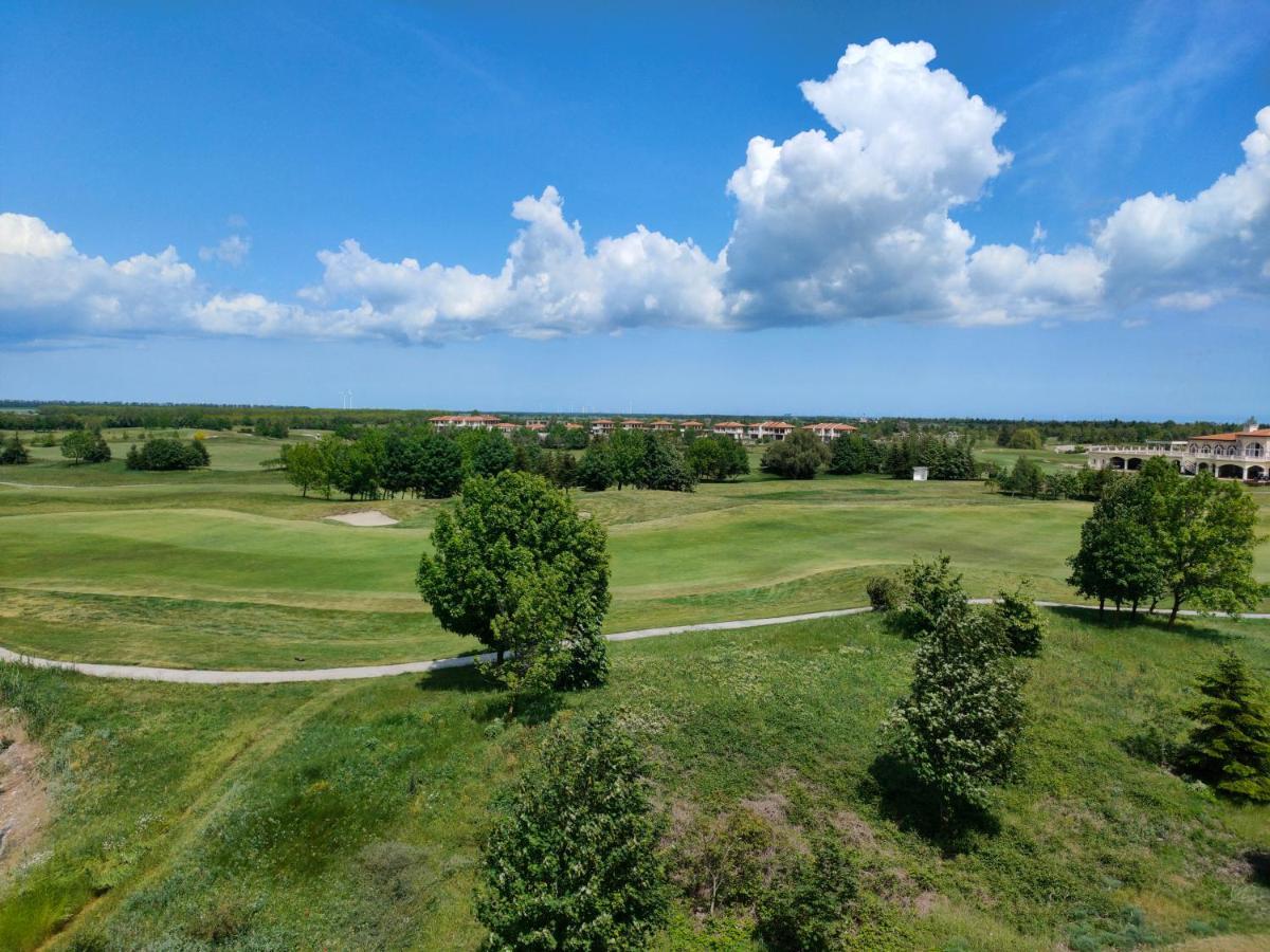 Lighthouse Golf Resort & Spa Apartments Балчик Екстериор снимка