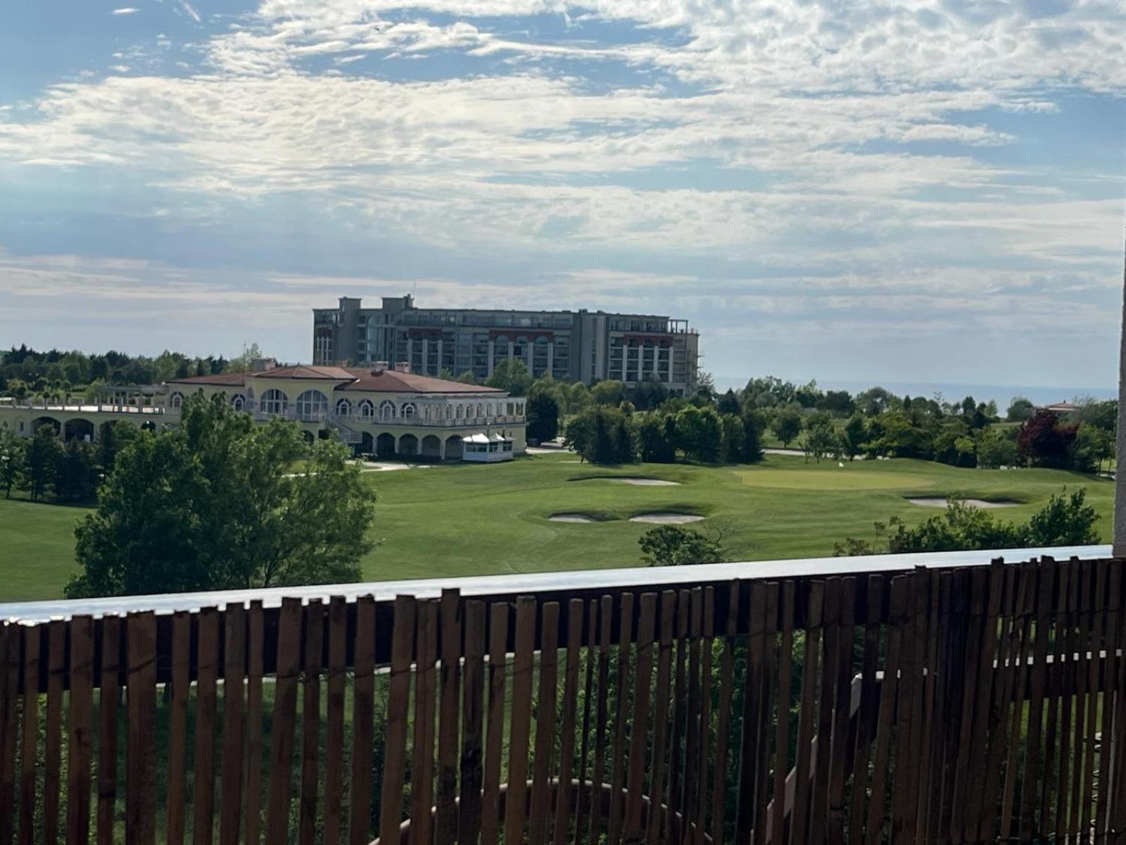 Lighthouse Golf Resort & Spa Apartments Балчик Екстериор снимка